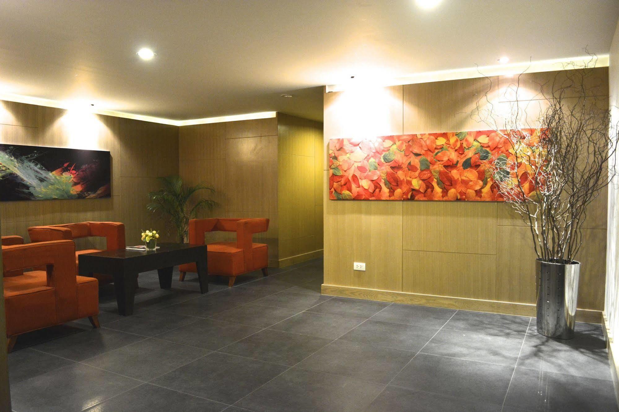 A-One Motel Bangkok Extérieur photo